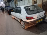 voitures-peugeot-306-1995-aghbalou-bouira-algerie