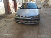 voitures-renault-laguna-1-1996-tebessa-algerie