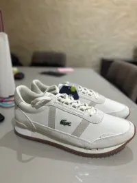 Lacoste pour homme