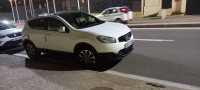 voitures-nissan-qashqai-2012-2-tekna-dar-el-beida-alger-algerie