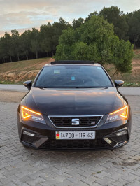 voitures-seat-leon-2019-fr-oued-athmania-mila-algerie