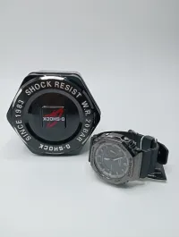MONTRES CASIO G-SHOCK (GA2100) MONTRES CASIO G-SHOCK (GA2100)