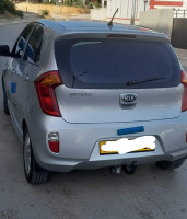 voitures-kia-picanto-2014-constantine-algerie