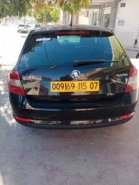 voitures-skoda-rapid-spaceback-2015-biskra-algerie