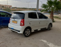 voitures-kia-picanto-2011-funny-kais-khenchela-algerie