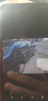 سيارات-renault-clio-classique-2005-فروحة-معسكر-الجزائر