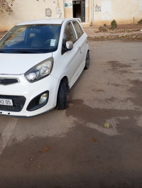 voitures-kia-picanto-2012-style-batna-algerie