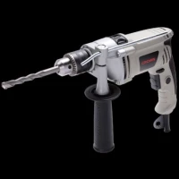 Perceuse crown 13mm 810 Watt 