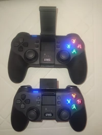 Manette Iris