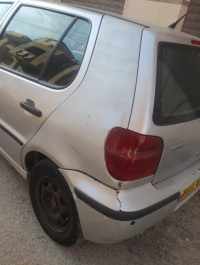 voitures-volkswagen-polo-2002-oran-algerie