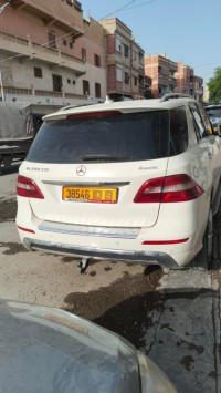سيارات-mercedes-ml-2013-عين-فكرون-أم-البواقي-الجزائر