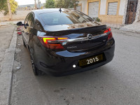 berline-opel-insignia-2015-exclusive-constantine-algerie