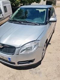 سيارات-skoda-fabia-2009-خنشلة-الجزائر