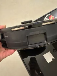 Eufy robot vacuum/aspirateur 