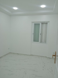 appartement-location-f4-alger-el-harrach-algerie