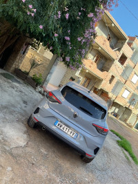 voitures-renault-clio5-equilibre-2024-clio-5-evolution-bejaia-algerie