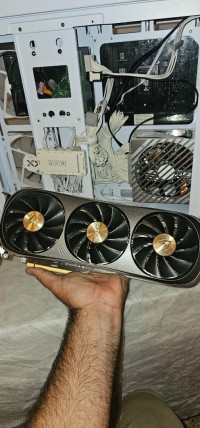 Rtx 4070ti zotac trinity
