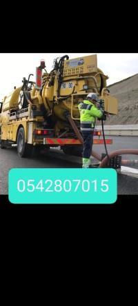 nettoyage-jardinage-camion-debouchage-curage-vidange-fosses-septique-tizi-ouzou-bedjaia-azeffoun-algerie