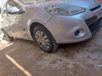 voitures-renault-clio-3-2010-chettia-chlef-algerie