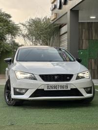 سيارات-seat-leon-2016-linea-r-عين-سمارة-قسنطينة-الجزائر