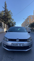 voitures-volkswagen-polo-2013-black-et-silver-zeralda-alger-algerie