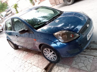 voitures-ford-fiesta-2008-zeghaia-mila-algerie