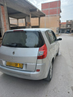 voitures-renault-scenic-2008-tadjenanet-mila-algerie