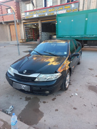 voitures-renault-laguna-2-2004-tadjenanet-mila-algerie