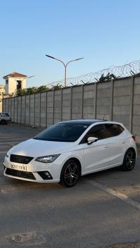 سيارات-seat-ibiza-2018-high-facelift-الجزائر-وسط