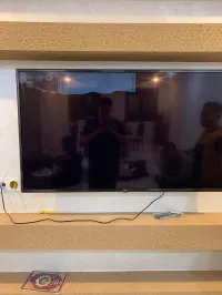 Tv LG 55 pouce afficheur cassé 