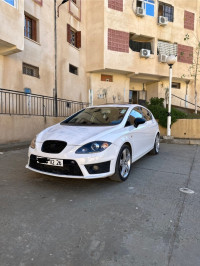 voitures-seat-leon-2012-berrouaghia-medea-algerie