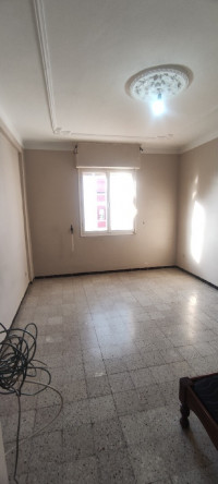 appartement-location-f3-alger-kouba-algerie