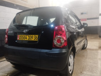 voitures-kia-picanto-2009-drean-el-tarf-algerie