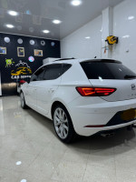 voitures-seat-leon-2018-fr-djelfa-algerie