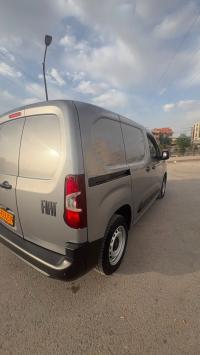السيارات-النفعية-fiat-doblo-2025-وهرانى-سطيف-الجزائر