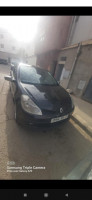 voitures-renault-clio-3-2009-dynamique-oran-algerie