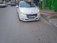 voitures-peugeot-208-2013-allure-khelil-bordj-bou-arreridj-algerie