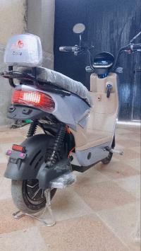 motorcycles-scooters-dora-ben-khellil-blida-algeria