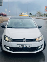 voitures-volkswagen-polo-2013-life-tebessa-algerie