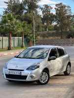 voitures-renault-clio-3-2011-night-and-day-dar-el-beida-alger-algerie