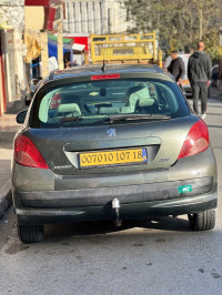 voitures-peugeot-207-2007-jijel-algerie