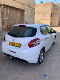 voitures-peugeot-208-2015-remchi-tlemcen-algerie