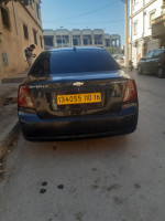 voitures-chevrolet-optra-4-portes-2010-mostaganem-algerie