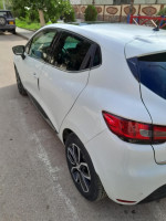 voitures-renault-clio-4-2019-limited-2-dar-el-beida-alger-algerie