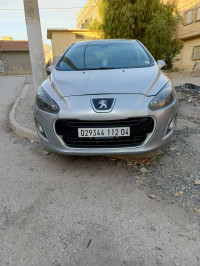 voitures-peugeot-308-2012-allure-oum-el-bouaghi-algerie