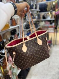 حقائب-اليد-ة-يد-نسائية-موديل-louis-vuitton-جودة-ممتازة-الجزائر-وسط