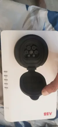 Borne de recharge de véhicule électrique 