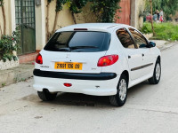 voitures-peugeot-206-2006-basse-clim-ouled-yaich-blida-algerie