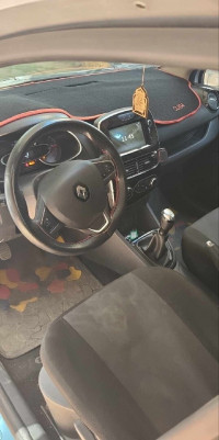 voitures-renault-clio-4-2019-limited-2-bejaia-algerie