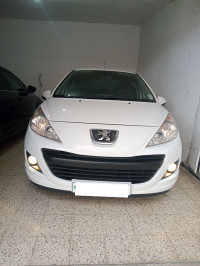 voitures-peugeot-207-2012-tiaret-algerie